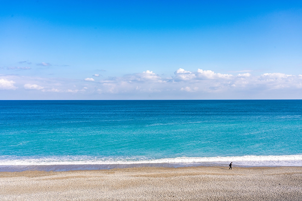 ヒスイ海岸（朝日町）